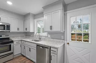 3597 Parliament Ln, Martinez, GA 30907 - Photo 14