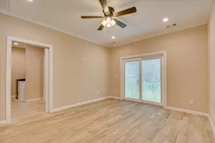 4569 Gray Ln, Evans, GA 30809 - Photo 12