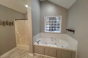 338 Devonshire Dr, Thomson, GA 30824 - Photo 18