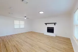 4072 Melrose Dr, Martinez, GA 30907 - Photo 2