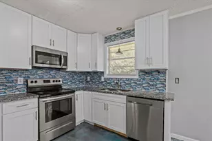 542 W Hugh St St, North Augusta, SC 29841 - Photo 8