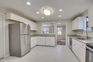 2349 Henry Cir, Augusta, GA 30906 - Photo 14