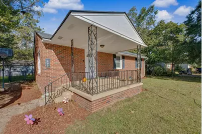 694 Henry Street, Aiken, SC 29803 - Photo 2