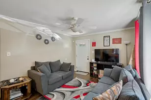 694 Henry St, Aiken, SC 29803 - Photo 4