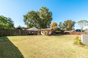 435 St Julian Pl, North Augusta, SC 29860 - Photo 4