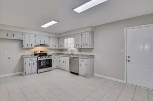 2339 Basswood Dr, Augusta, GA 30906 - Photo 10