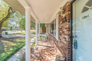 410 Heathwood Dr, Aiken, SC 29803 - Photo 6