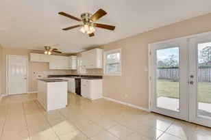 3636 Lake Shore Dr, Martinez, GA 30907 - Photo 10