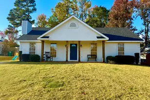 499 Oak Chase Dr, Martinez, GA 30907 - Photo 1