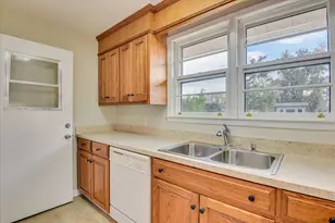 214 Maywood Dr, Martinez, GA 30907 - Photo 8