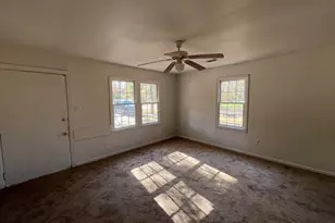 416 Forrest Clary Dr, Thomson, GA 30824 - Photo 4