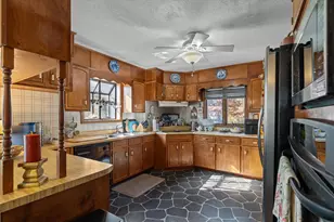 203 Christmas Dr, McCormick, SC 29835 - Photo 18