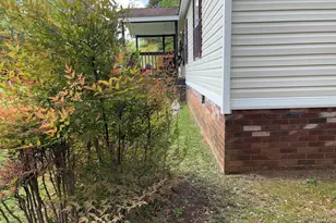 1051 MacDonald St, Tignall, GA 30668 - Photo 6