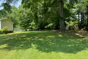 1051 MacDonald St, Tignall, GA 30668 - Photo 32