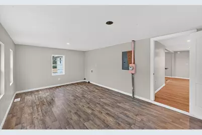 27 Vass Street, Aiken, SC 29805 - Photo 2