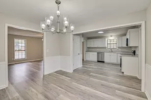 2402 Crystal Ct Dr, Augusta, GA 30906 - Photo 10