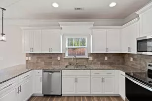 1029 Burlington Dr, Augusta, GA 30909 - Photo 8