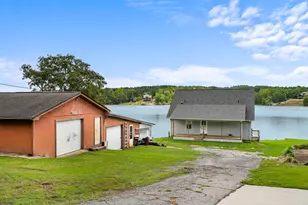 839 Still Water Rd, Waterloo, SC 29384 - Photo 1