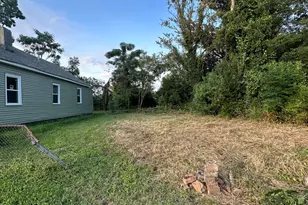 19 Gregg St, Augusta, GA 30901 - Photo 1