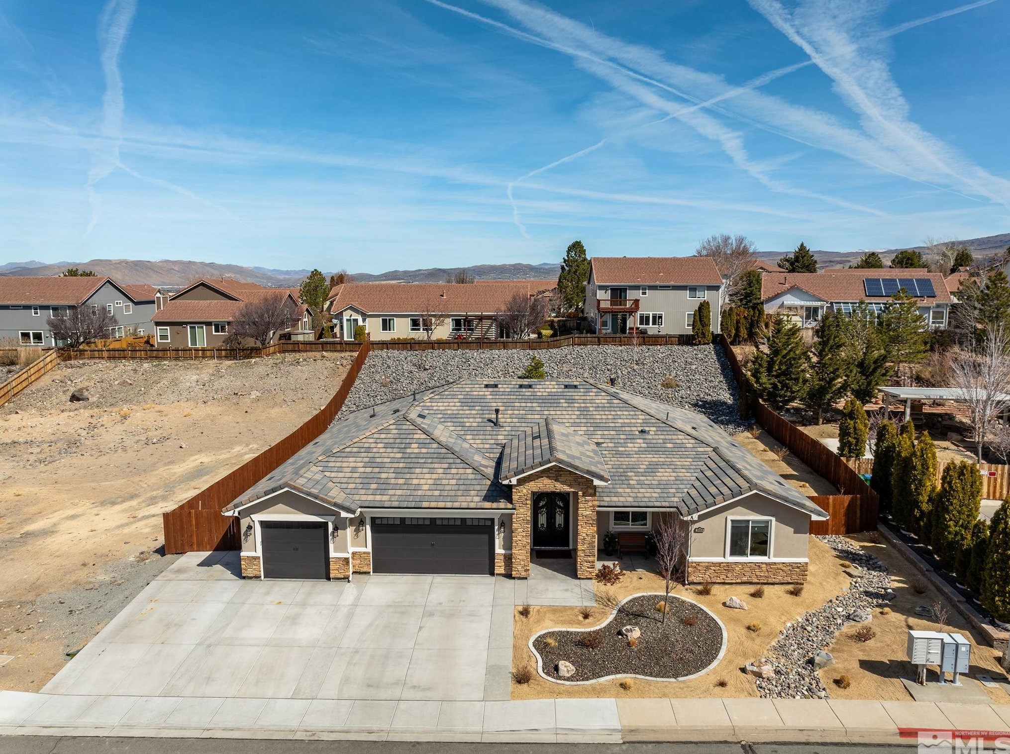 5664 Vista Terrace Ln, Sparks, NV 89436-7692