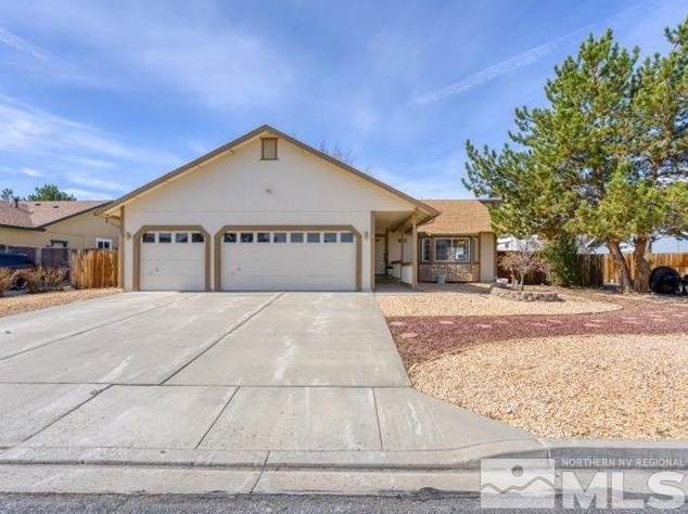 185 Monumental Cir, Sparks, NV 89436