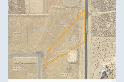 321 Angelina Circle, Wellington, NV 89444 - Photo 1