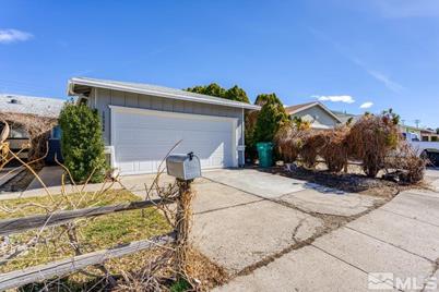 10064 Zeolite Dr, Reno, NV 89506 - Photo 1