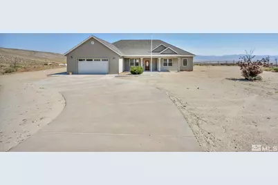 10 Spanish Springs Rd, Hawthorne, NV 89415 - Photo 1