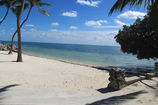 75131 Overseas Hwy, Islamorada, FL 33036 - Photo 28