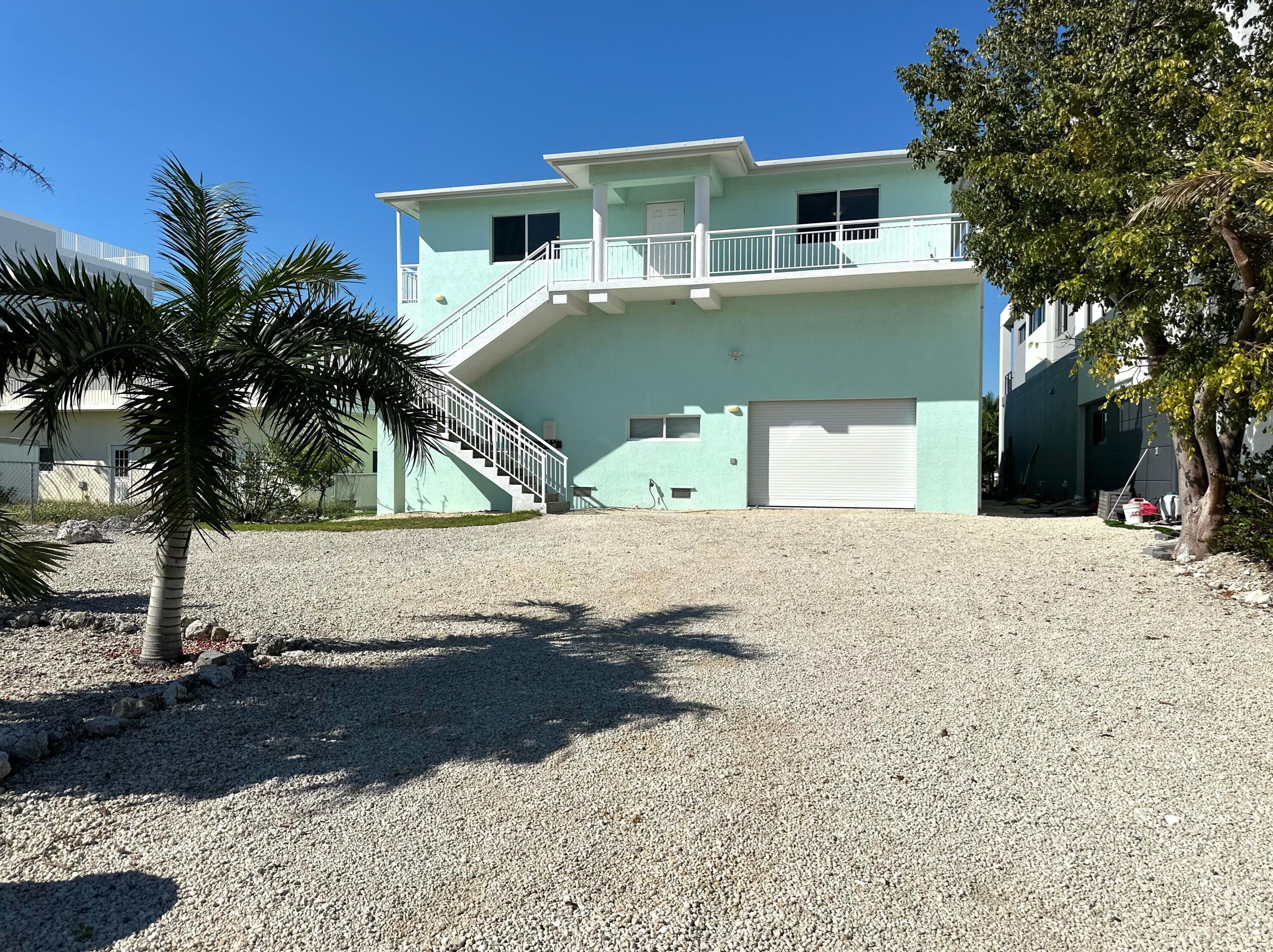 228 Airport Rd, Plantation Key, FL 33070-2426