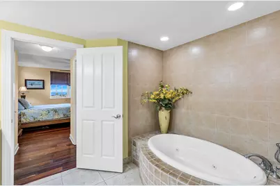 101 Gulfview Drive #114D & 30' Boat Slip With Lift, Islamorada, FL 33036 - Photo 18