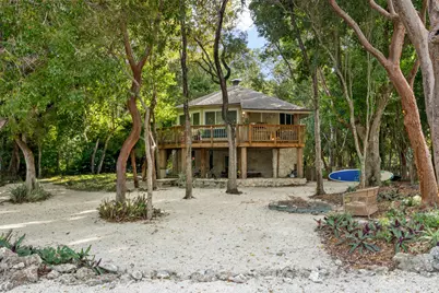 25 Sunset Road, Key Largo, FL 33037 - Photo 1