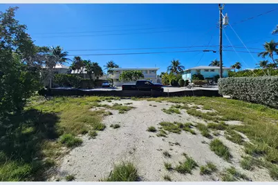 195 S Indies Drive, Duck, FL 33050 - Photo 1