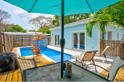 101 Poinsetta Drive, Key Largo, FL 33037 - Photo 1