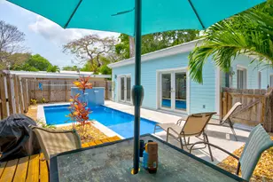 101 Poinsetta Dr, Key Largo, FL 33037 - Photo 1