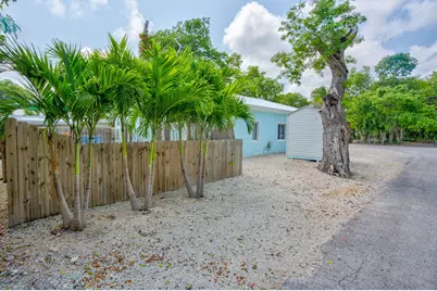 101 Poinsetta Drive, Key Largo, FL 33037 - Photo 4