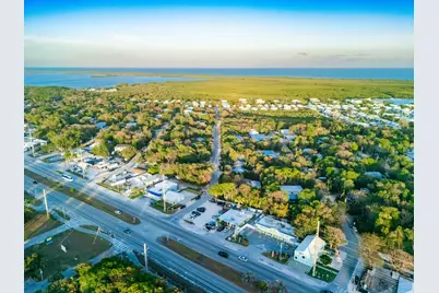 323 Mahogany Drive, Key Largo, FL 33037 - Photo 8