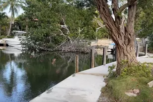 81 John Silver Dr, Key Largo, FL 33037 - Photo 24