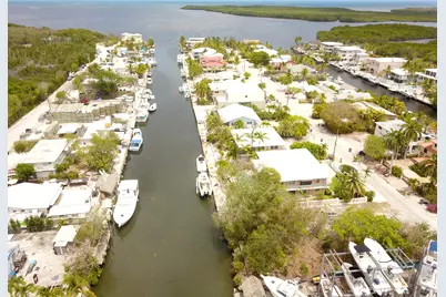 8 S Exuma Road, Key Largo, FL 33037 - Photo 16