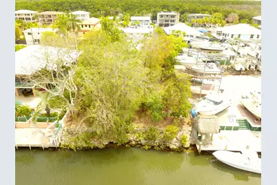 8 S Exuma Road, Key Largo, FL 33037 - Photo 8