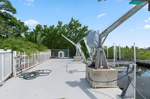 3746 Park Ave, Big Pine, FL 33043 - Photo 48