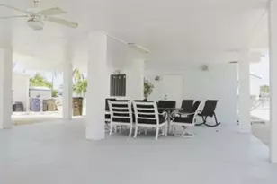 158 Blue Harbor Dr, Tavernier, FL 33070 - Photo 2