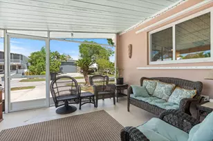 412 3rd St, Key Largo, FL 33037 - Photo 8