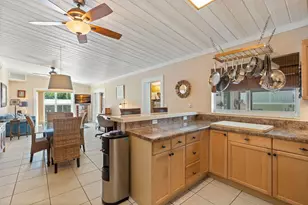 412 3rd St, Key Largo, FL 33037 - Photo 12