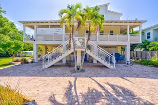 894 Ellen Dr, Key Largo, FL 33037 - Photo 1