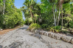 89251 Old Hwy, Islamorada, FL 33070 - Photo 32