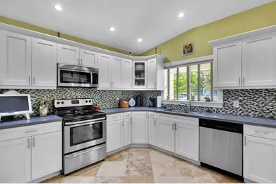 1 Sunset Road, Key Largo, FL 33037 - Photo 10