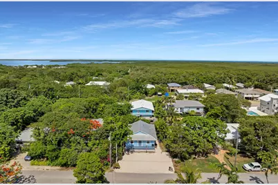 894 La Paloma Road, Key Largo, FL 33037 - Photo 2