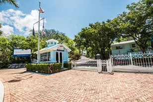 97501 Overseas Hwy, Key Largo, FL 33037 - Photo 2