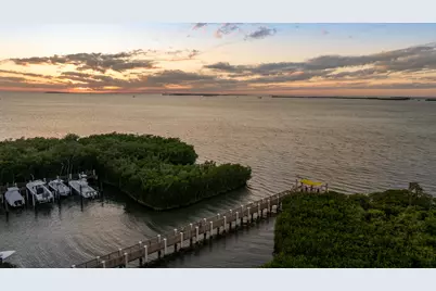 9812 Windward Avenue, Key Largo, FL 33037 - Photo 40